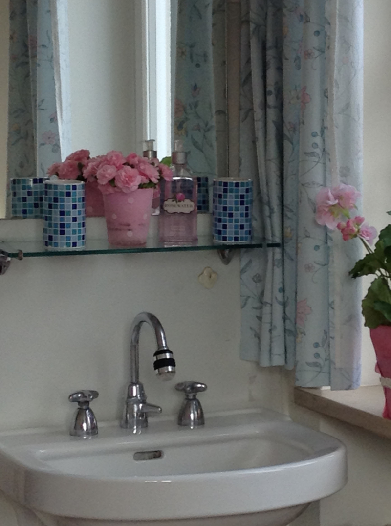 Zimmer - Bed &amp; Breakfast Rosegarden in Basel